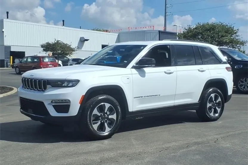 2024 Jeep Grand Cherokee Limited 4xe photo 1