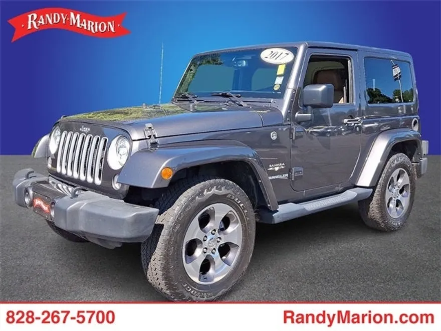 2017 Jeep Wrangler Sahara photo 1