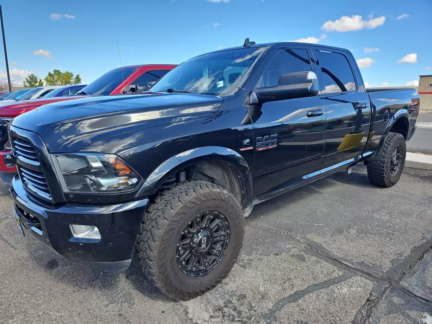 2017 Ram 2500 SLT photo 1