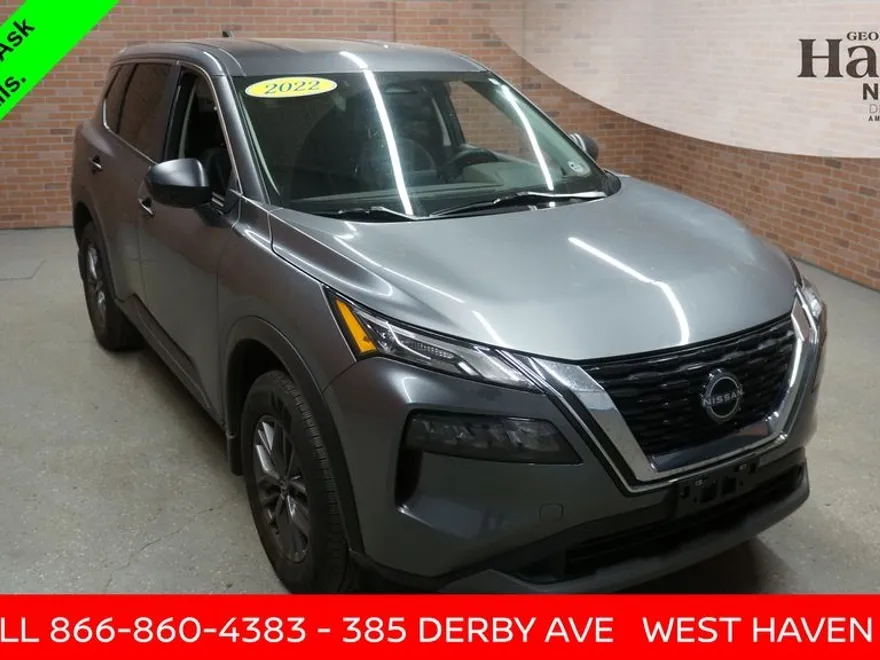 2022 Nissan Rogue S photo 1
