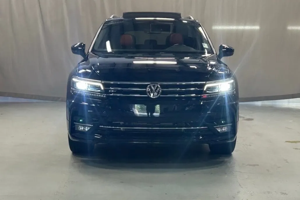 2021 Volkswagen Tiguan SEL Premium R-Line photo 1
