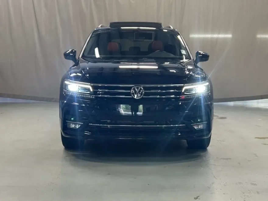 2021 Volkswagen Tiguan SEL Premium R-Line photo 1