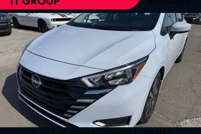 2025 Nissan Versa SV photo 1