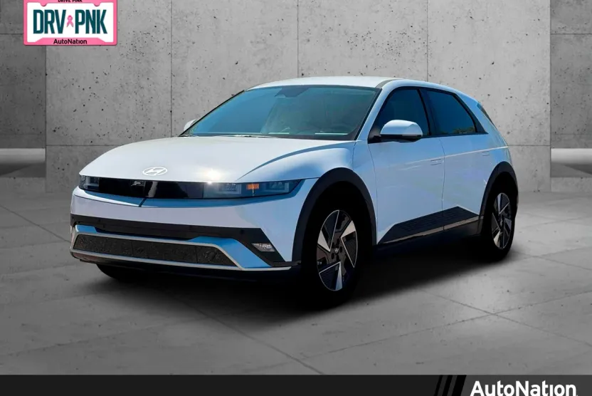 2025 Hyundai Ioniq 5 SE photo 1