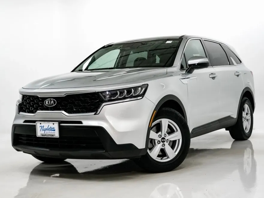 2021 Kia Sorento LX photo 1