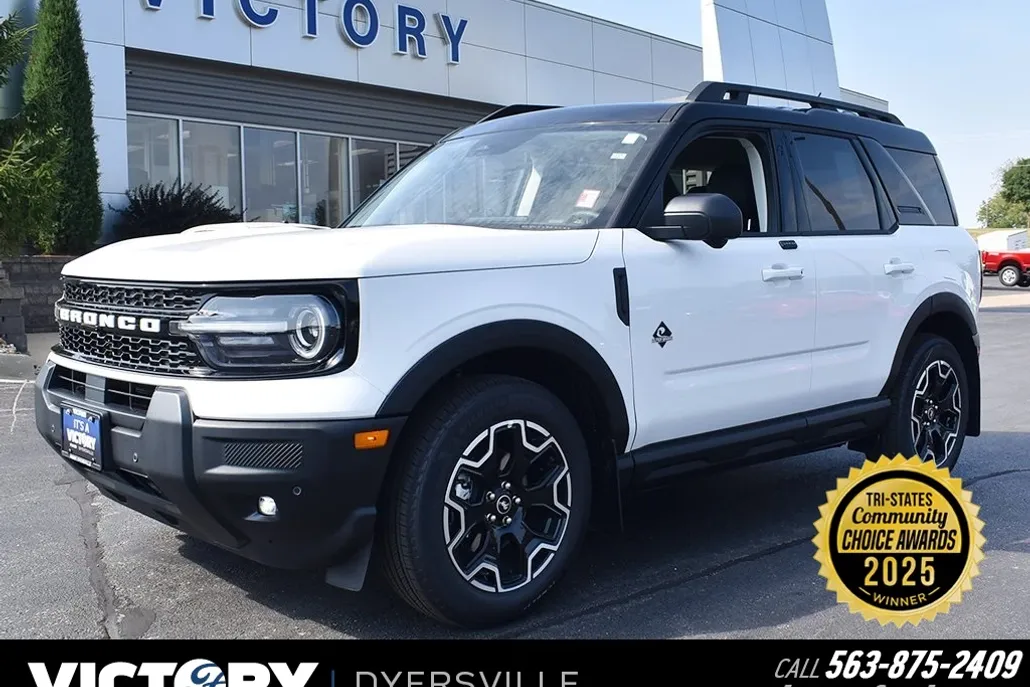 2025 Ford Bronco Sport Outer Banks photo 1