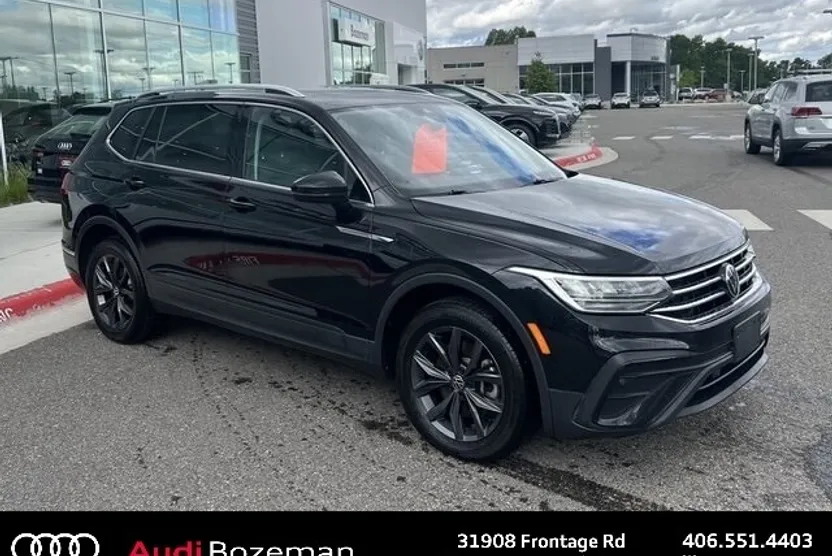 2023 Volkswagen Tiguan SE photo 1