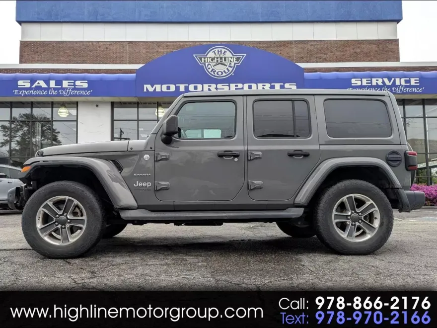 2020 Jeep Wrangler Unlimited Sahara photo 1