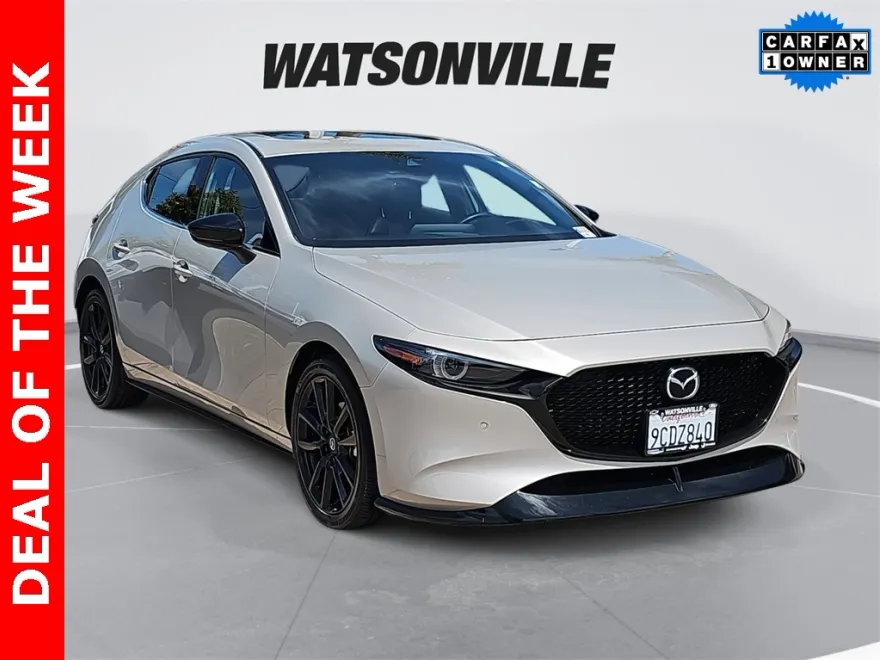 2022 Mazda Mazda3 Premium Plus photo 1