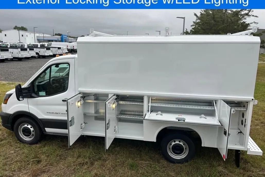 2025 Ford Transit photo 1