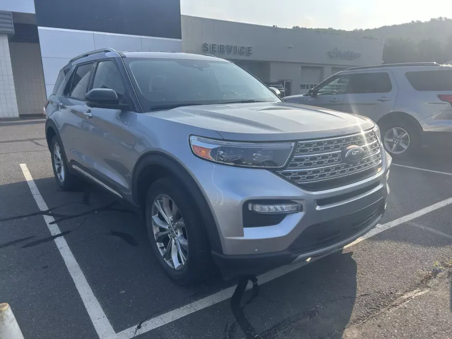 2021 Ford Explorer Limited photo 1