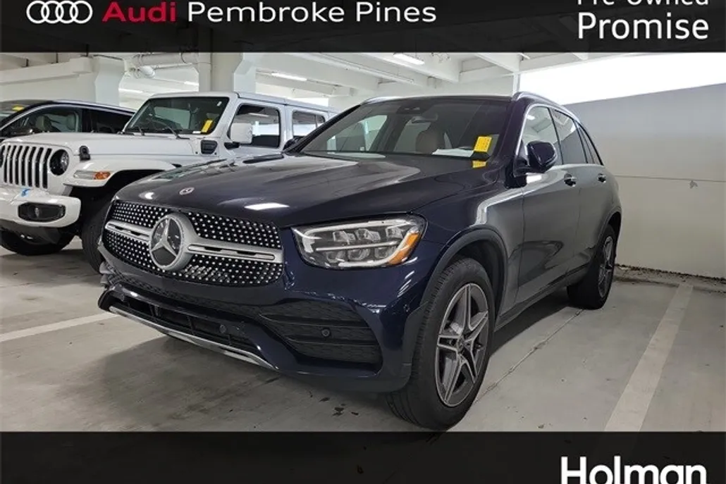 2022 Mercedes Benz GLC 300 photo 1