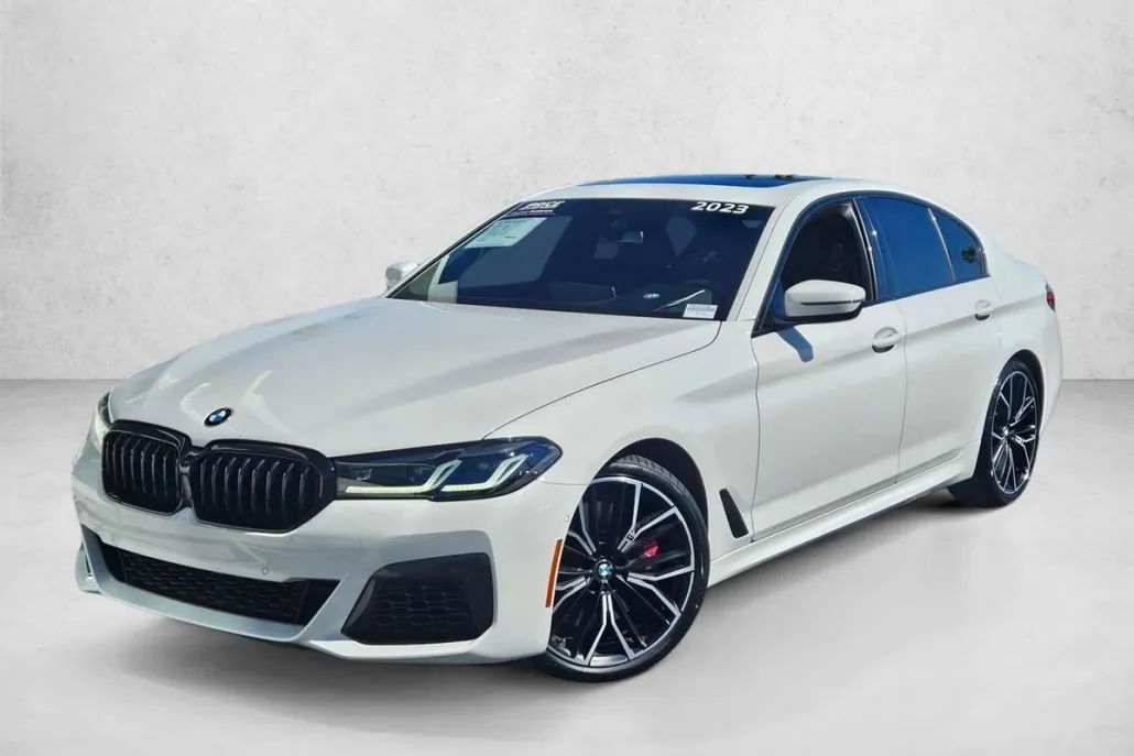 2023 Bmw 540i photo 1