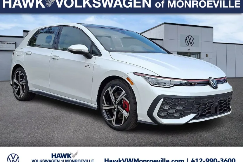 2025 Volkswagen Golf GTI SE photo 1