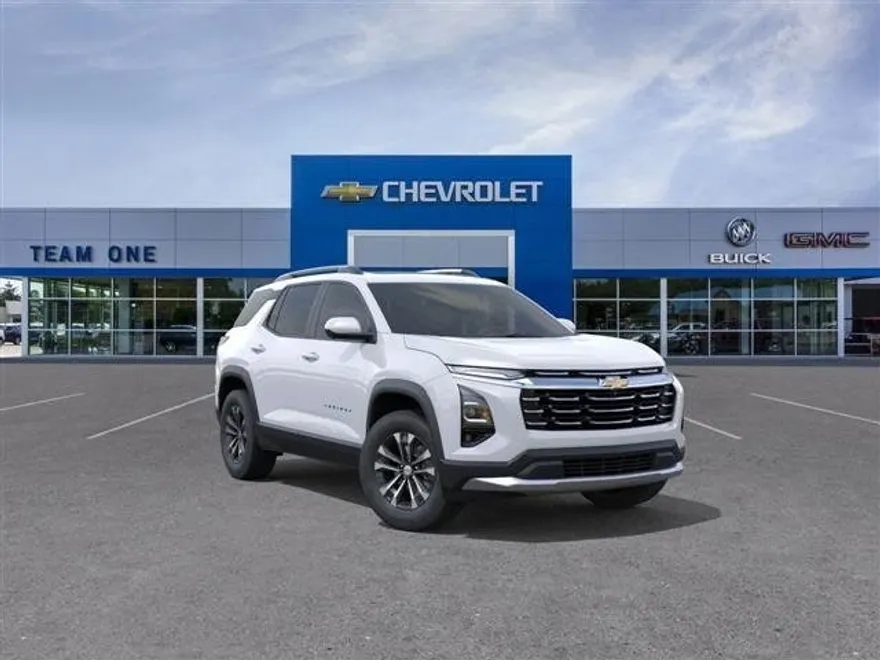 2026 Chevrolet Equinox LT photo 1