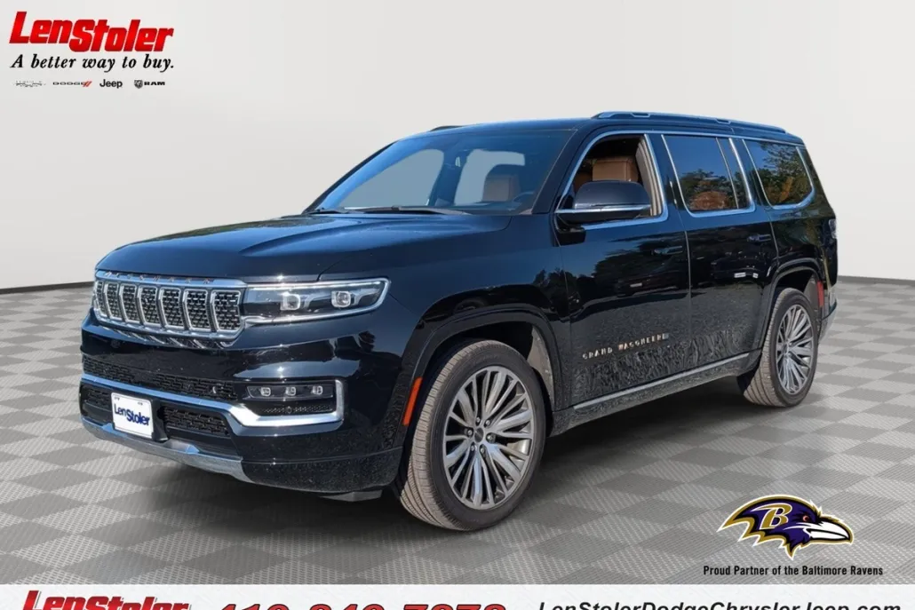 2022 Jeep Grand Wagoneer III photo 1