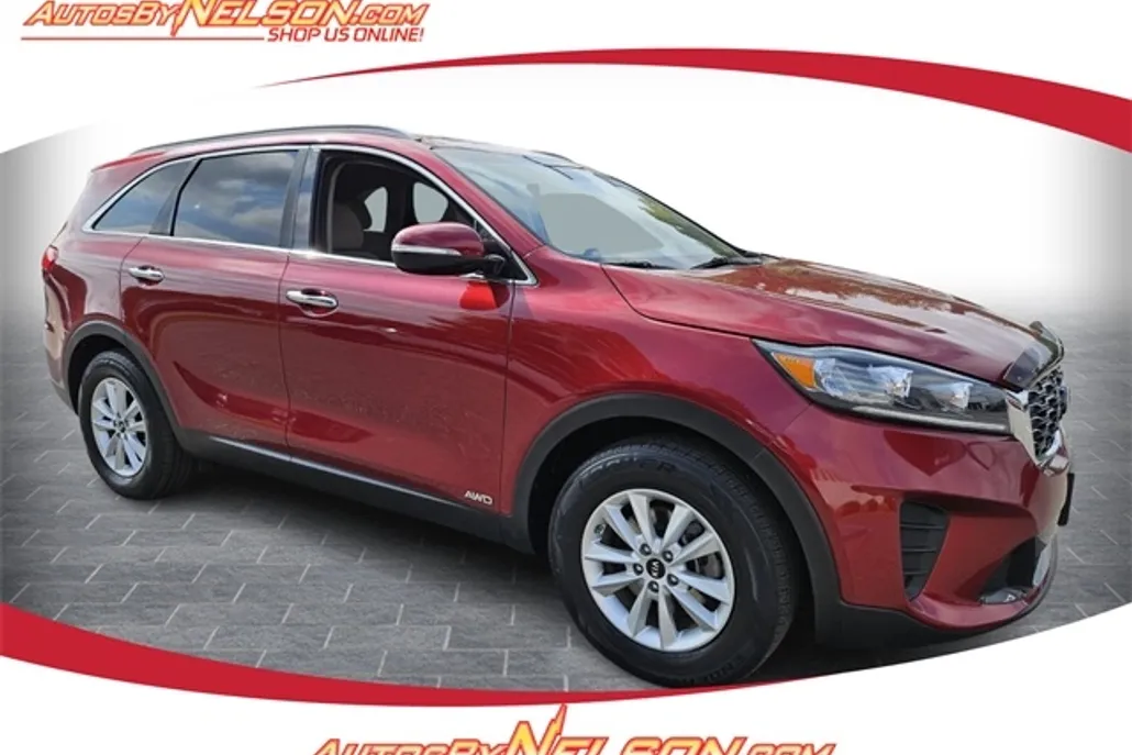 2020 Kia Sorento LX photo 1