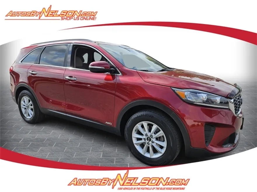 2020 Kia Sorento LX photo 1