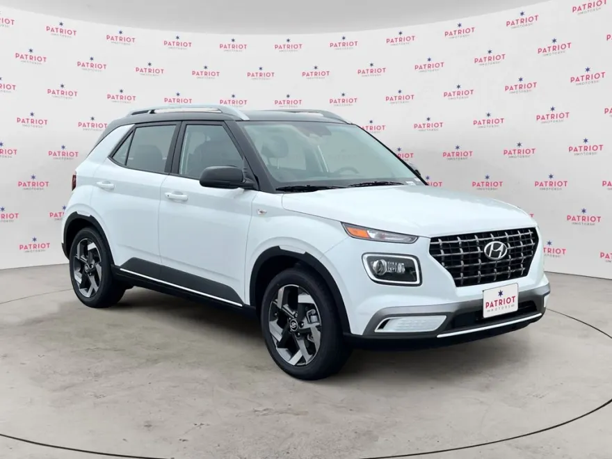 2025 Hyundai Venue Limited photo 1