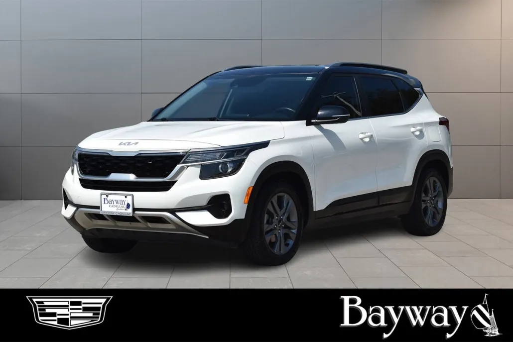 2022 Kia Seltos S Nightfall Edition photo 1