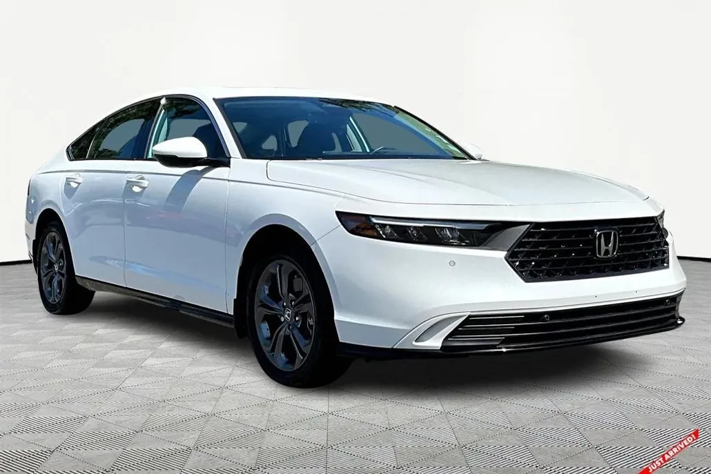 2024 Honda Accord Hybrid EX-L photo 1