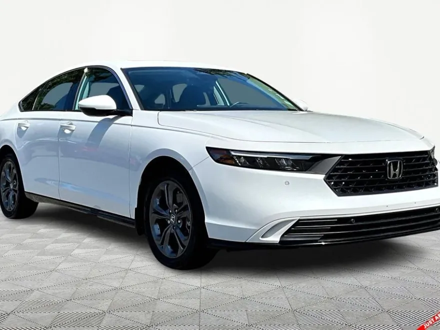 2024 Honda Accord Hybrid EX-L photo 1
