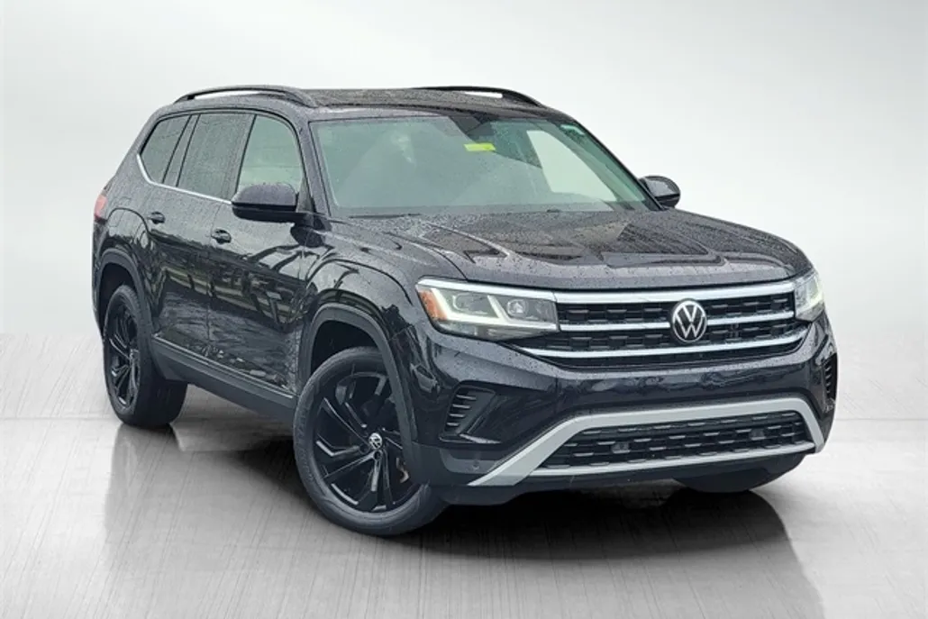 2023 Volkswagen Atlas SE Technology photo 1
