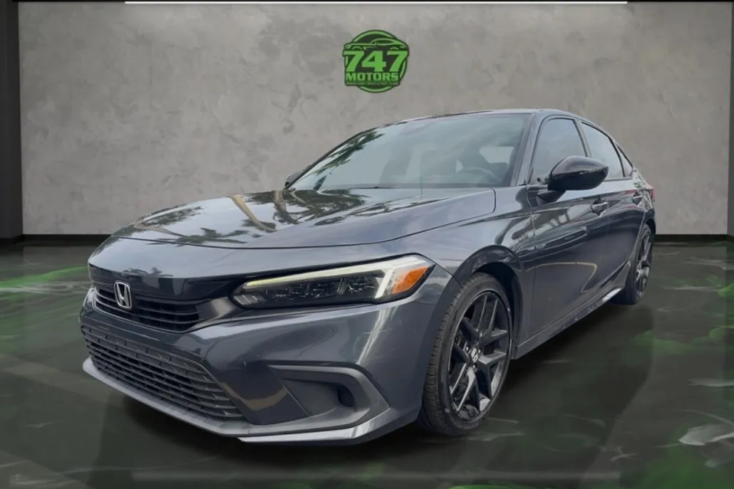 2019 Honda Civic Sport photo 1