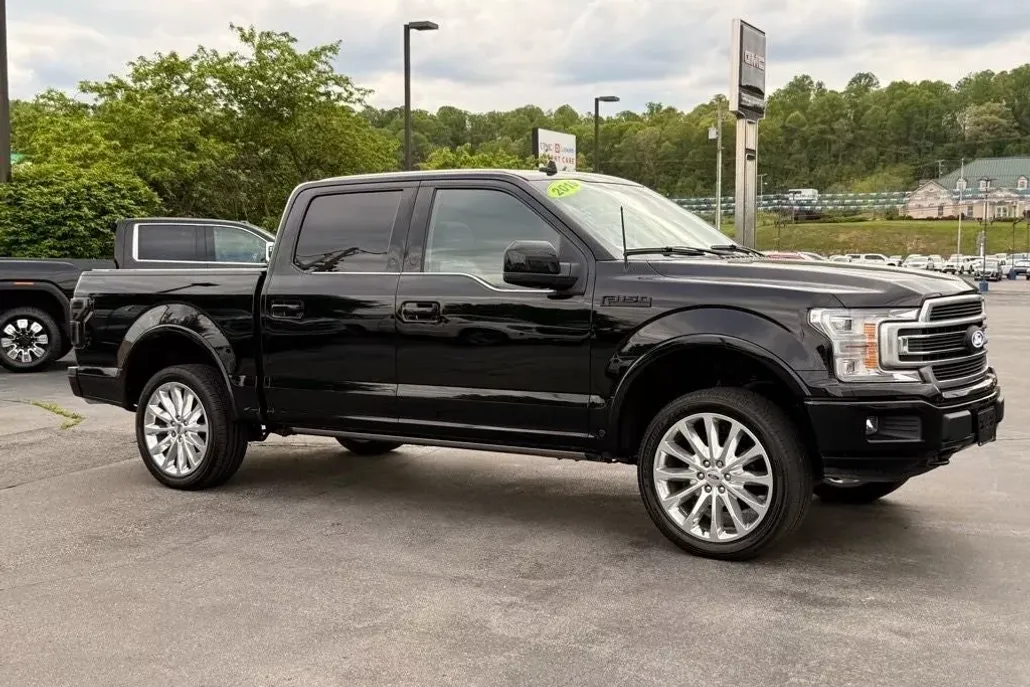 2019 Ford F-150 Limited photo 1