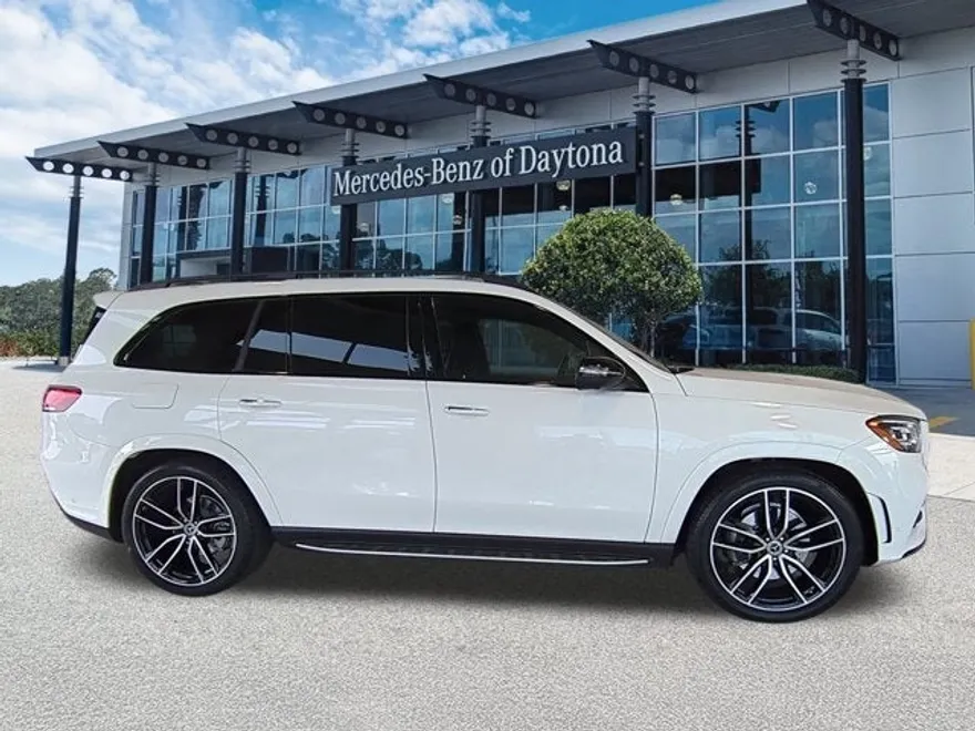 2022 Mercedes Benz GLS 450 4MATIC photo 1