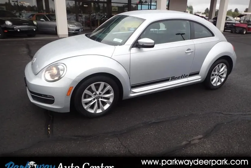 2013 Volkswagen Beetle TDI photo 1