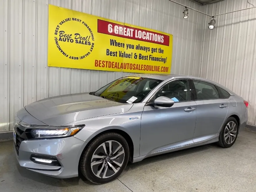 2018 Honda Accord Hybrid Touring photo 1