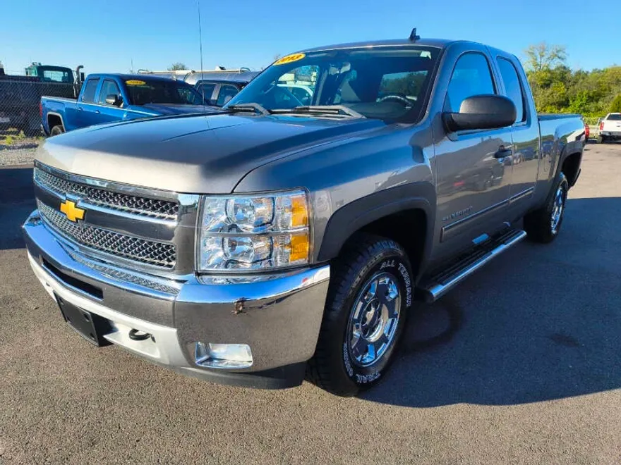 2013 Chevrolet Silverado 1500 LT photo 1