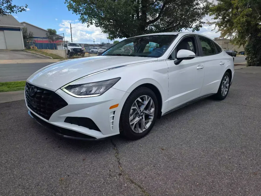 2020 Hyundai Sonata Convenience SEL Premium photo 1