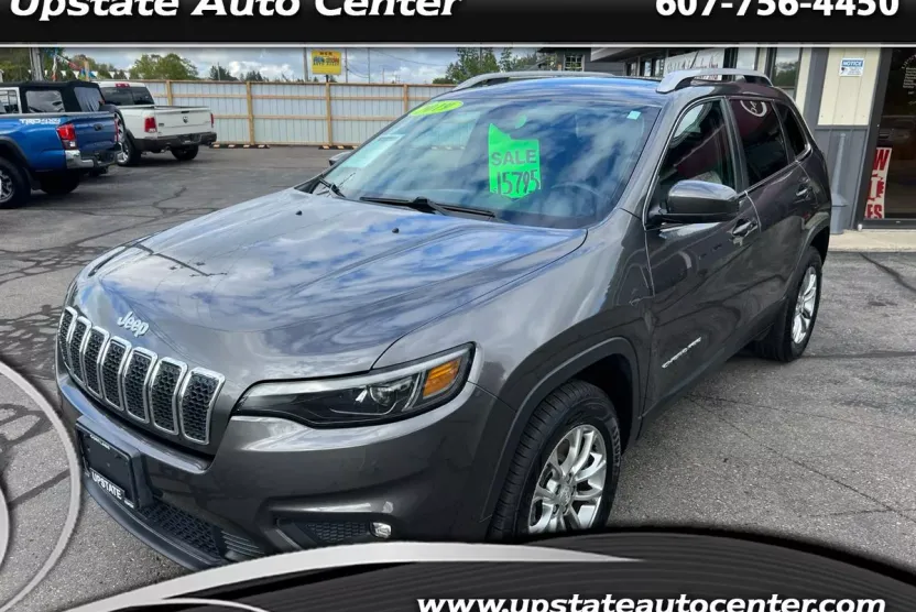 2019 Jeep Cherokee Latitude photo 1