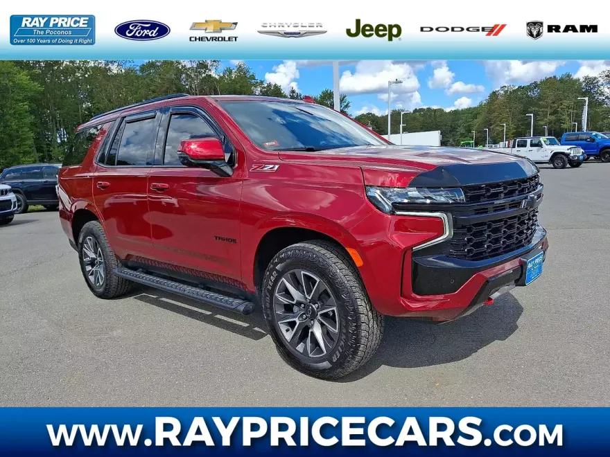 2023 Chevrolet Tahoe Z71 photo 1