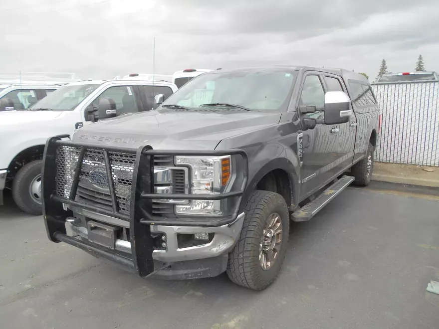 2018 Ford F-350 XLT photo 1