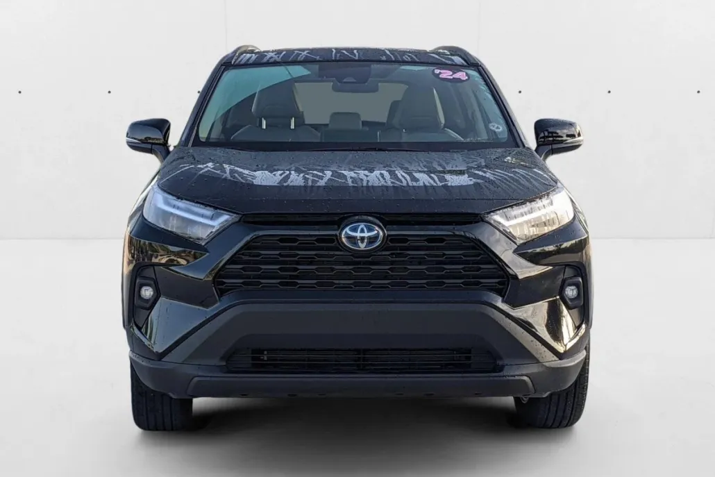 2024 Toyota RAV4 Hybrid XLE Premium photo 1