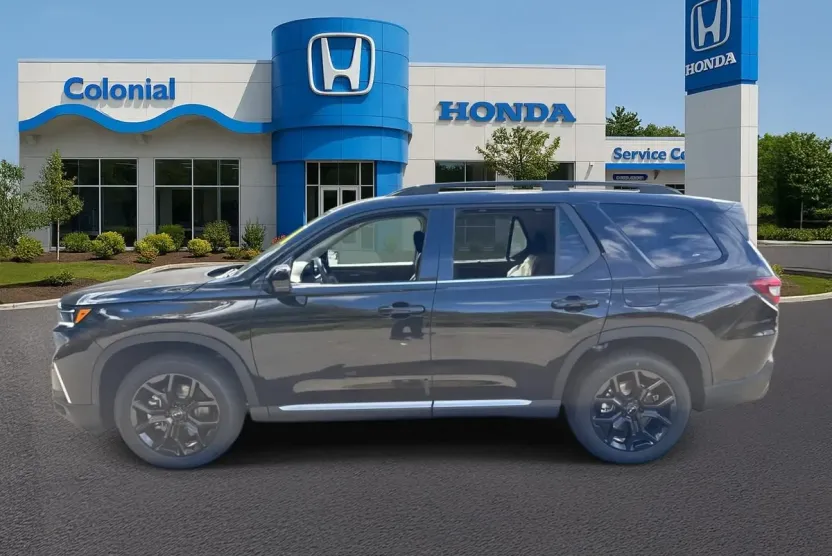2025 Honda Pilot Touring photo 1