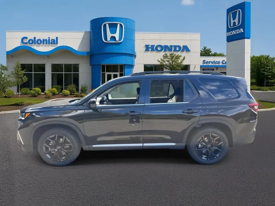 2025 Honda Pilot Touring photo 1