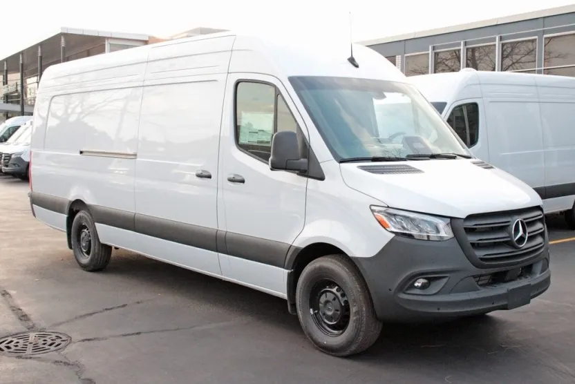 2025 Mercedes Benz Sprinter 2500 170 WB photo 1