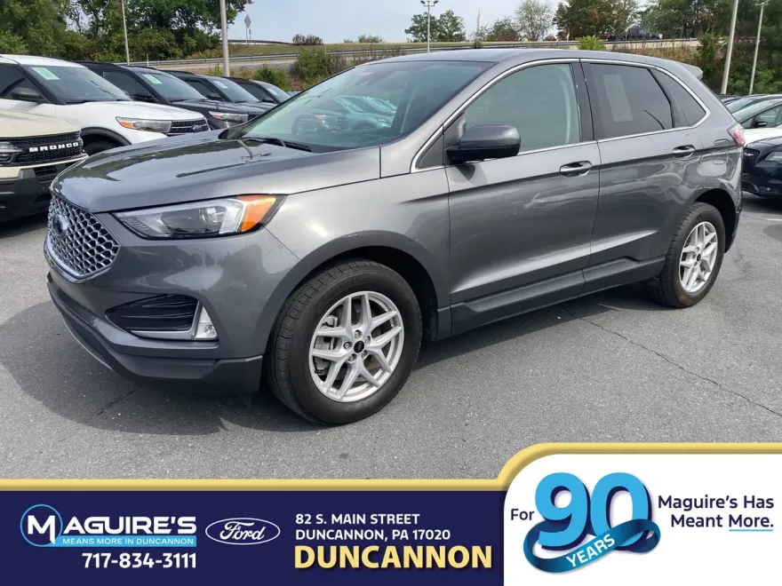 2023 Ford Edge SEL photo 1