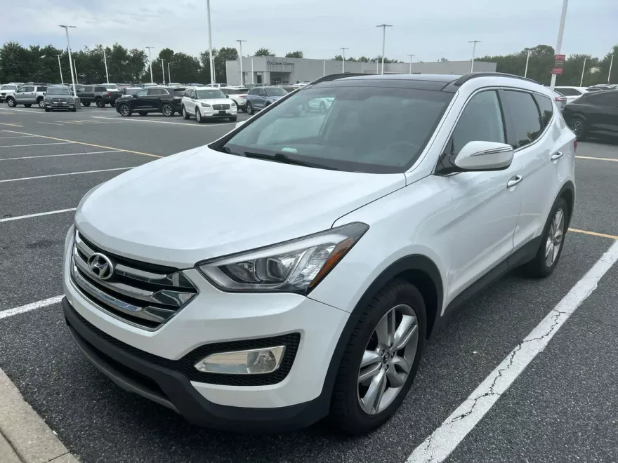 2014 Hyundai Santa Fe Sport photo 1