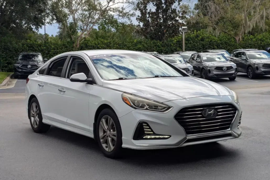 2018 Hyundai Sonata SEL photo 1