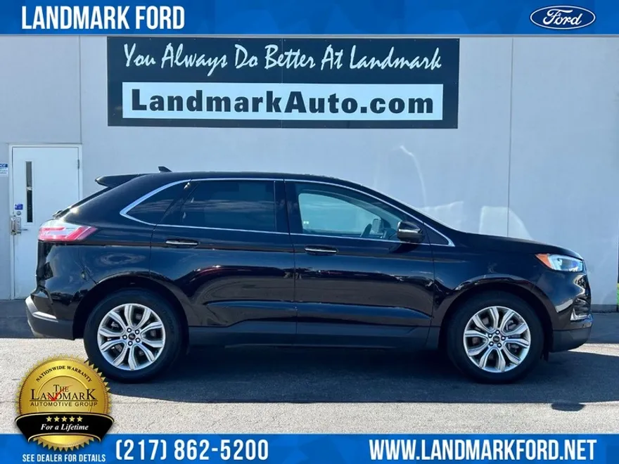 2024 Ford Edge Titanium photo 1