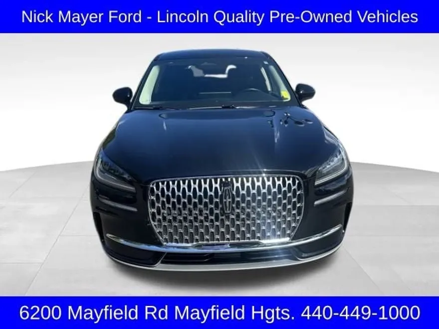 2023 Lincoln Corsair Standard photo 1