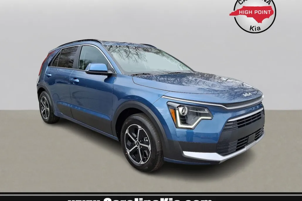2025 Kia Niro EX photo 1
