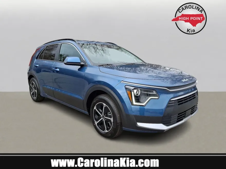 2025 Kia Niro EX photo 1
