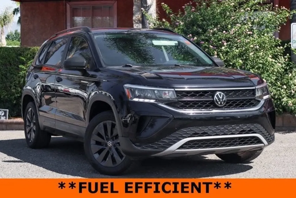 2023 Volkswagen Taos S photo 1