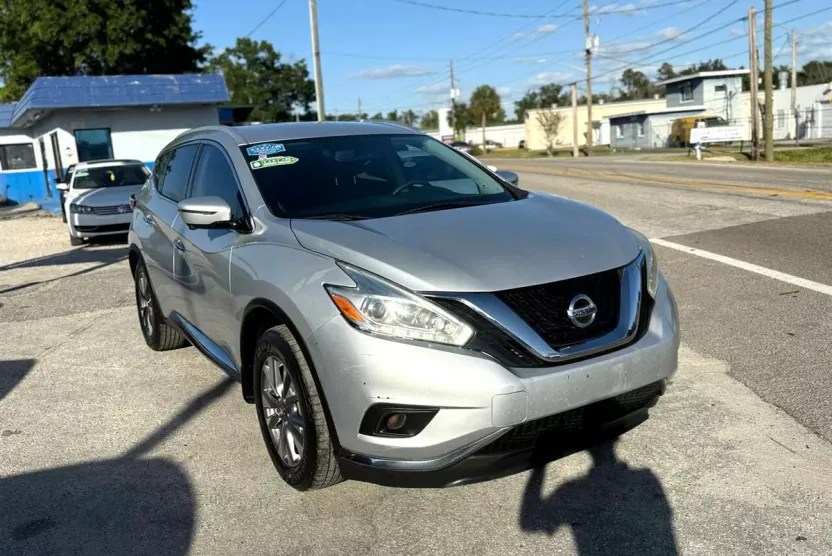 2016 Nissan Murano SL photo 1